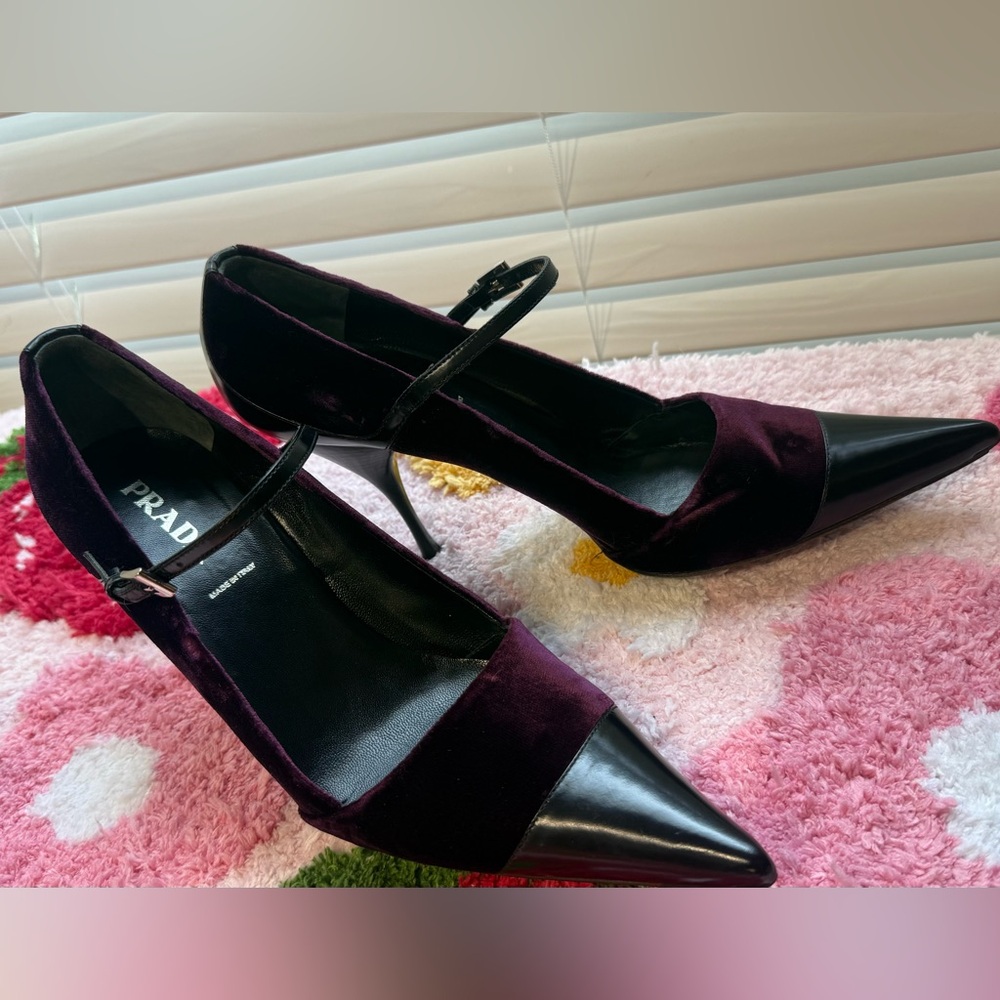Prada Women's Black and Dark Purple Heels 38.5 US 7.5